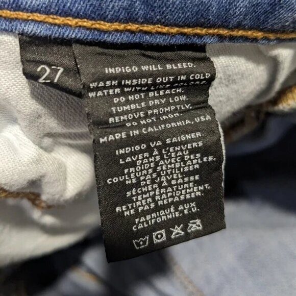 J Brand | Slim Bootcut Jeans in Lucas light blue wash - Picture 6 of 9